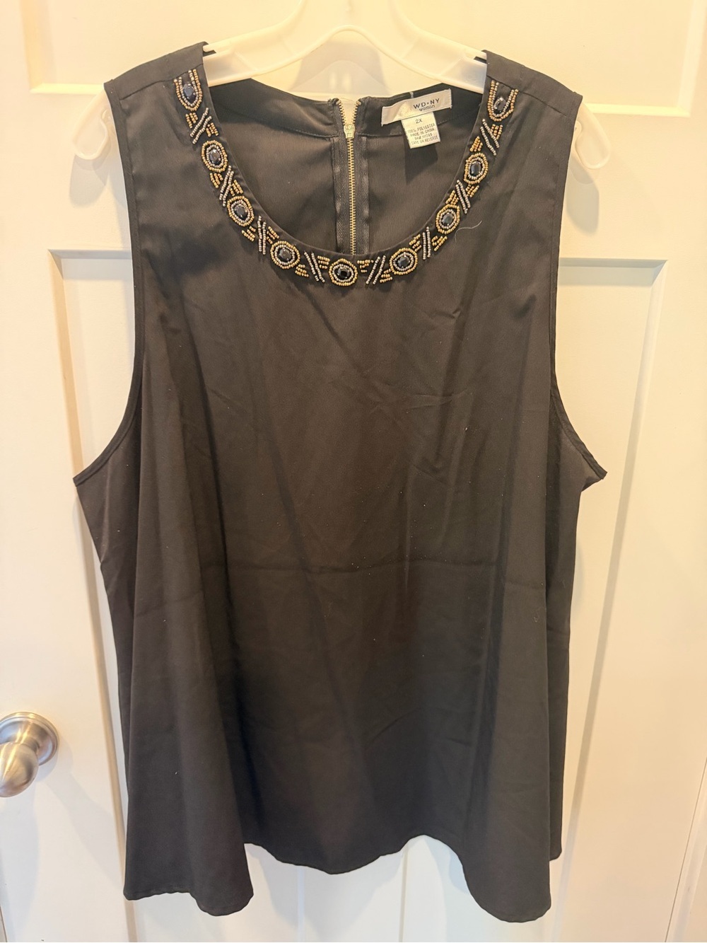 WD.NY Woman 2X Black Sleeveless Blouse Beaded Neckline Plus Size Career Top